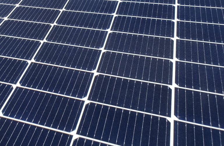 Midwest green bank partners with IBEW for low-income solar grant projects