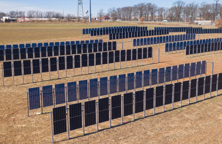 Rutgers installs Sunzaun vertical solar system on experimental farm campus